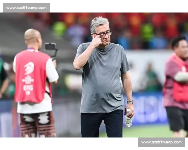 国足换帅提速！久尔杰维奇过渡身份坐实，两大名帅锁定接班